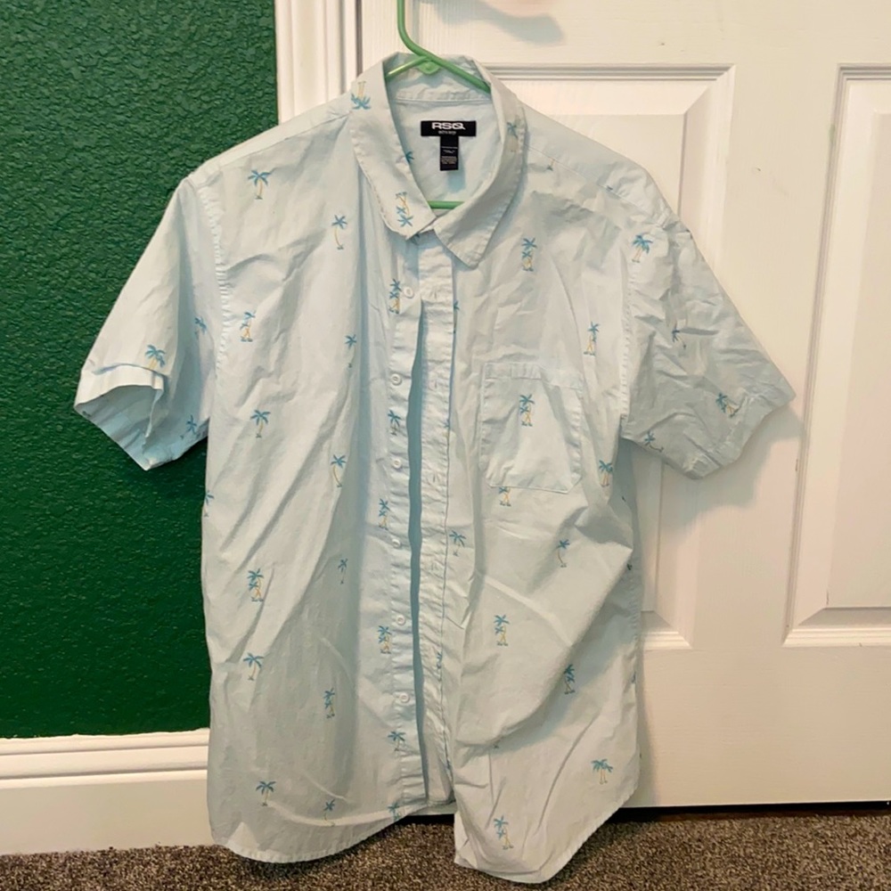 RSQ Men’s XL short sleeved button up shirt